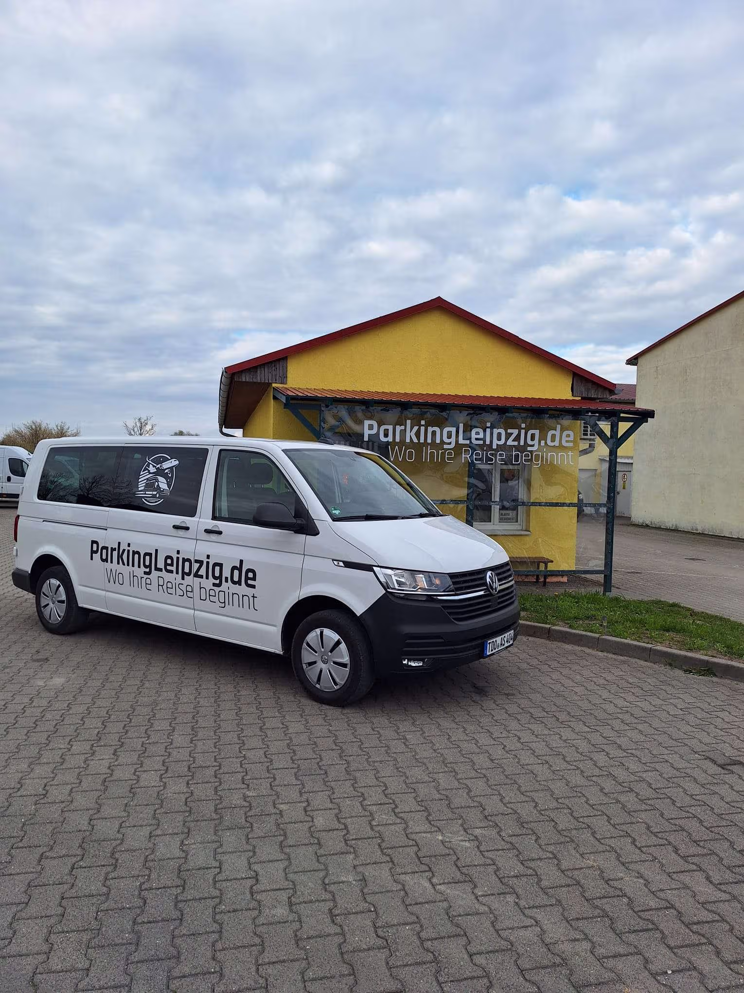 Kostenloser, klimatisierter Shuttle-Service – ParkingLeipzig.de
